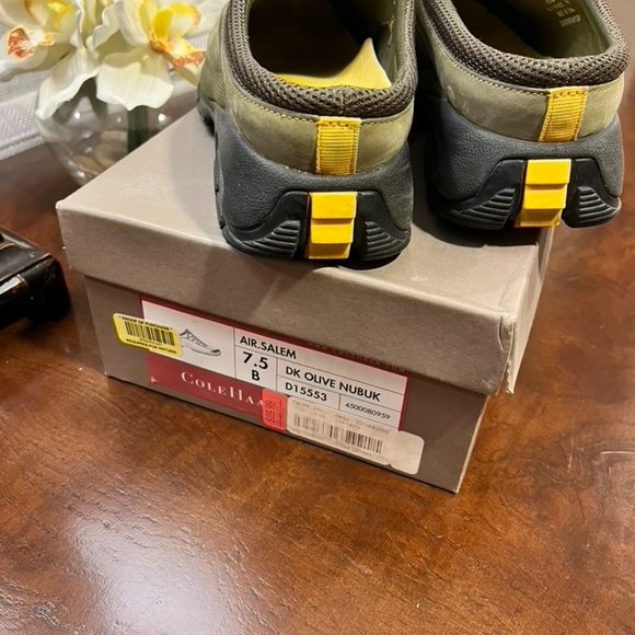 Cole Haan Nike Air Salem Clog - Picture 8 of 13